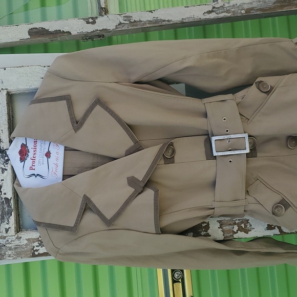 MaxMara Classics Khaki Mini Spy Trench coat, Melania Style Trench Wrap coat S/M - Picture 2 of 14